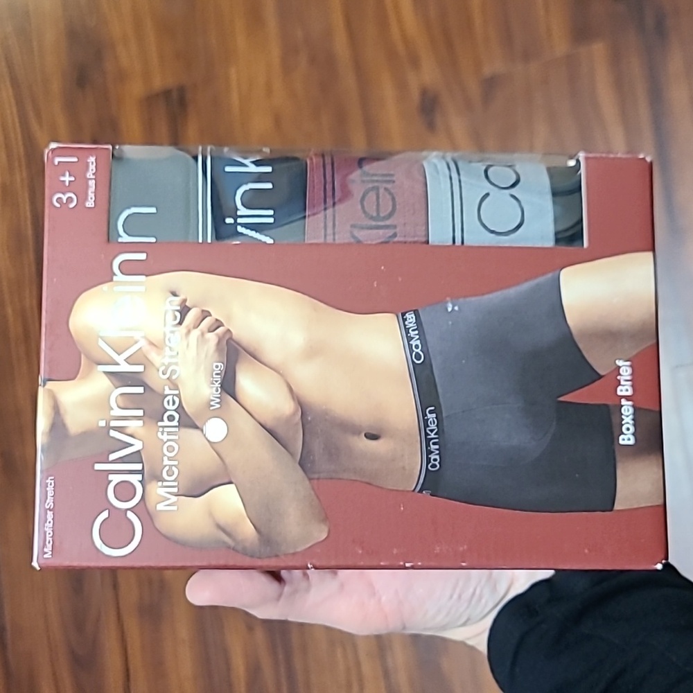 NIB Brand new Calvin Klein men's microfiber boxer briefs XL 4pair